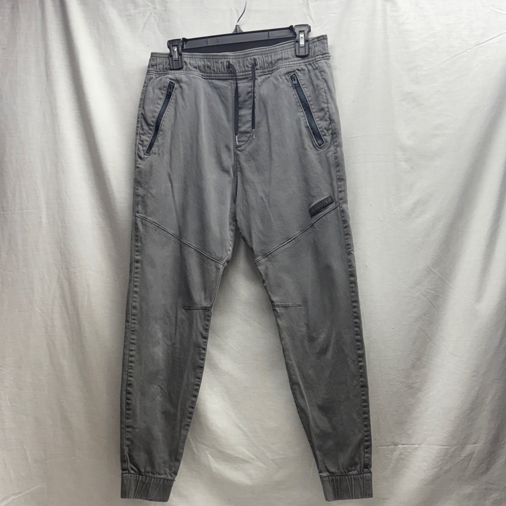 Hollister Men's Gray Joggers with Zipper Pockets